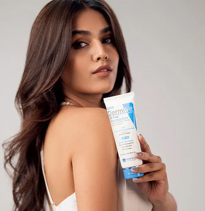 Jenpharm - Dermive Oil Free Moisturizer Buy 5 get 1 free (Pack of 6 - 100ml) - Image 2